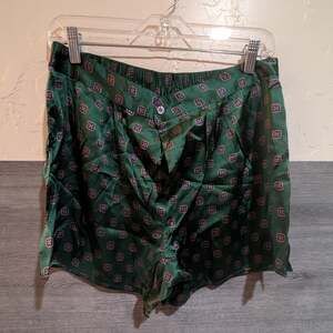 Vintage 1 London 100% Silk Green Medallion Print Pajama Sleep Shorts Size Medium